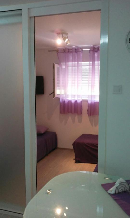 Studio Apartman Ana Split Exterior foto